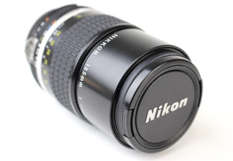 収集家所蔵品 Nikon ニコン カメラレンズを買い取りいたしました。